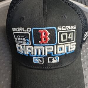 New Era Boston Red Sox 2004 Champion FLex Hat Black